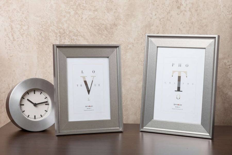 Rėmelis STYLER 21x30 LONDON sidabrinis AB | 35mm