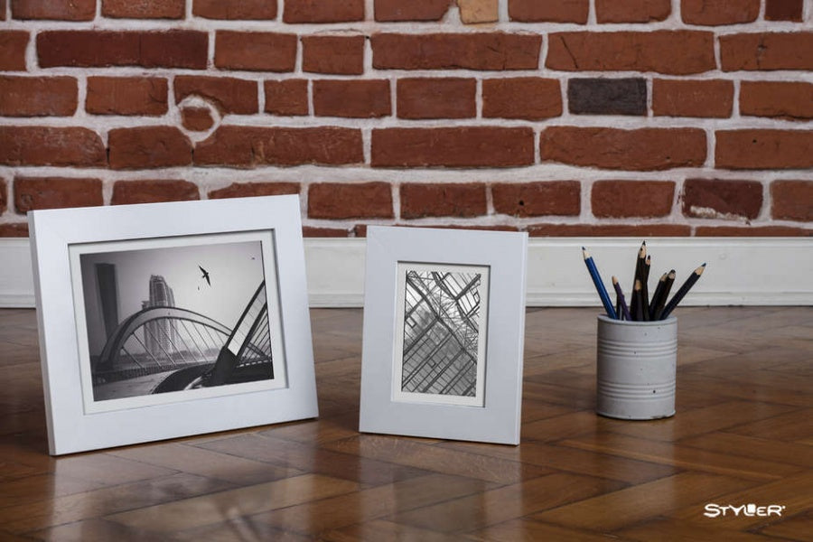 Rėmelis STYLER 21x30 LAHTI baltas AF | 40mm